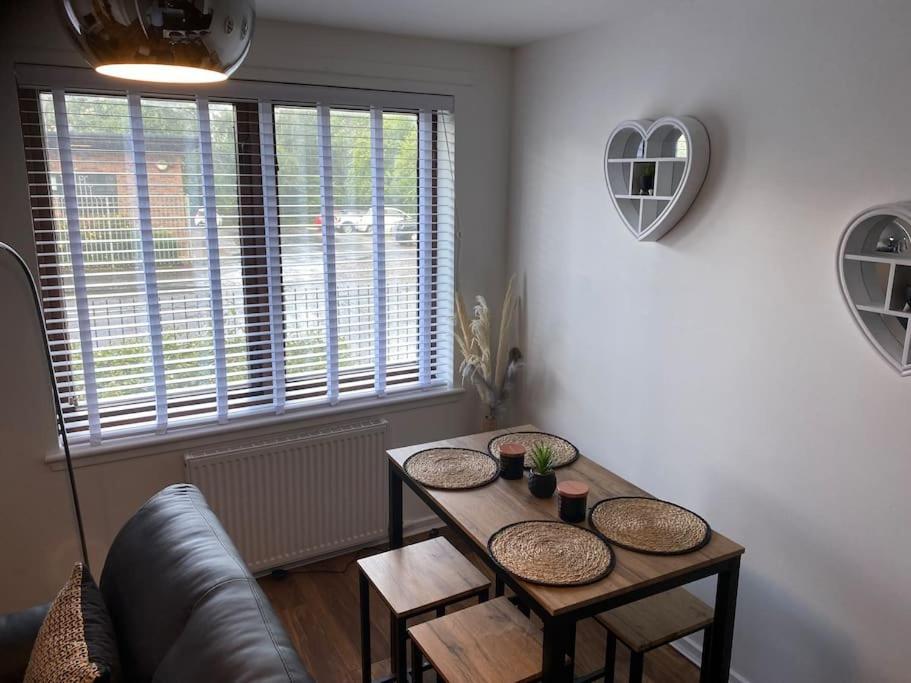 Perfectly Situated Luxury 2 Bedroom Apartment Γλασκώβη Εξωτερικό φωτογραφία